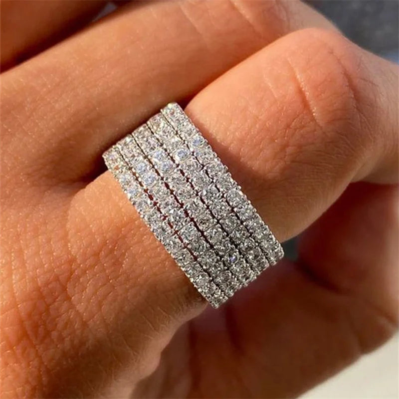 Amelia Ring