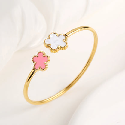 Five Leaf Flower Bangle