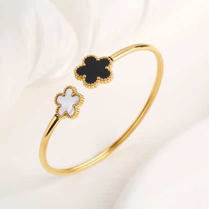 Five Leaf Flower Bangle