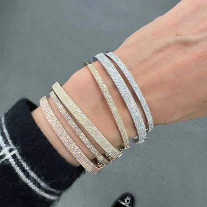 DÉJÀ BANGLE