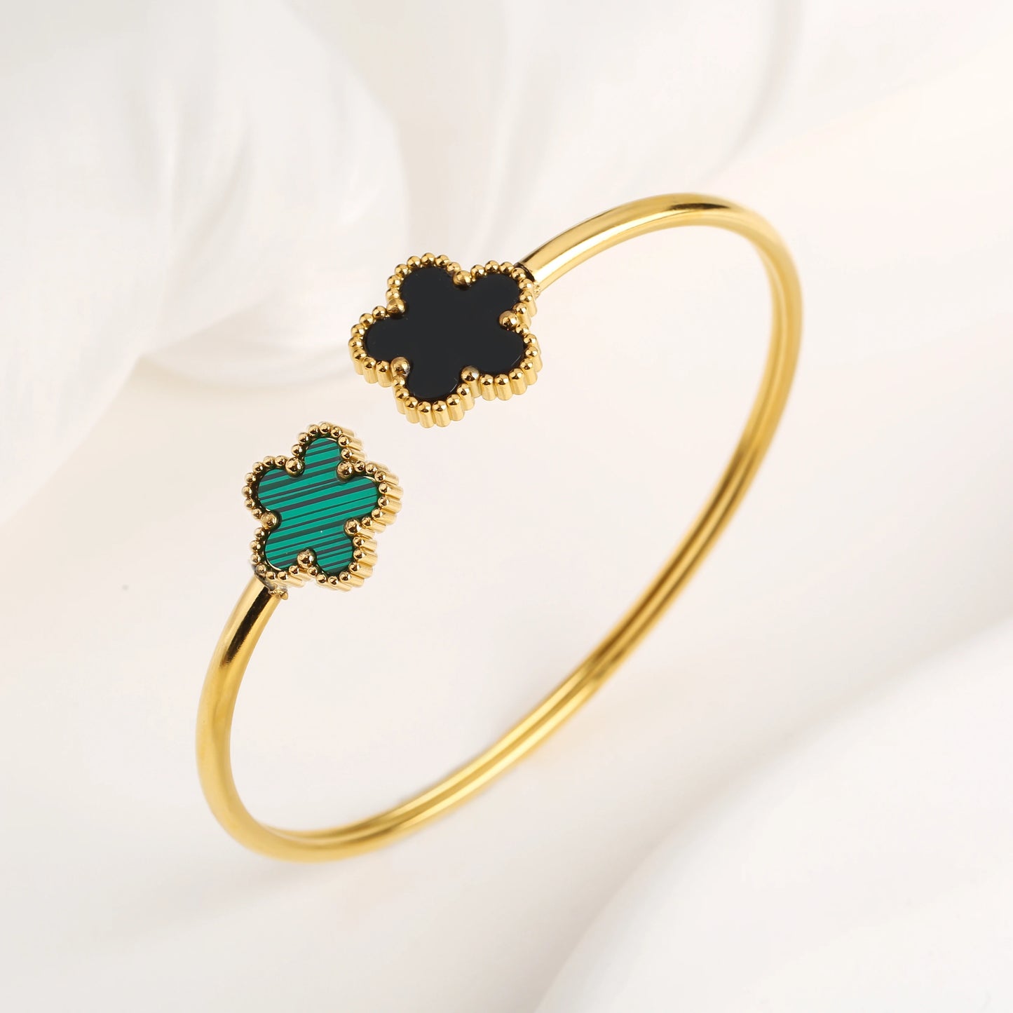 Five Leaf Flower Bangle