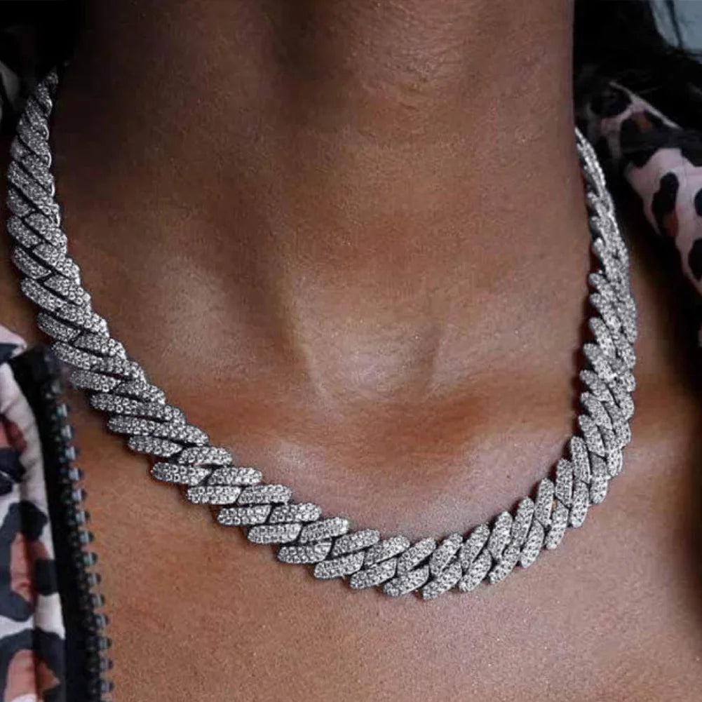 Amira Chain Necklace