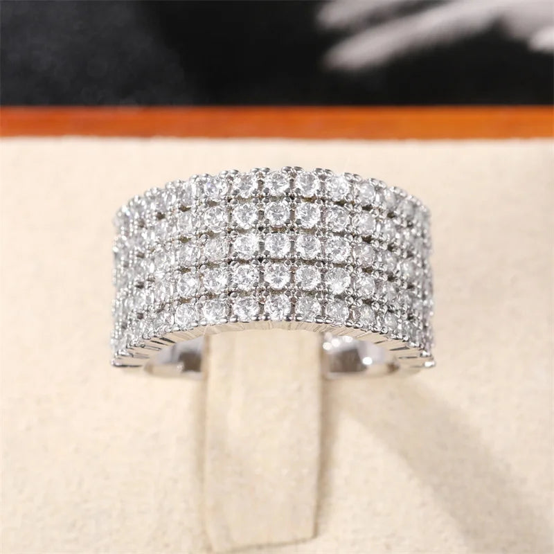 Amelia Ring