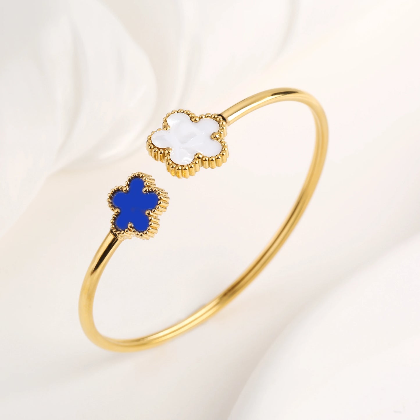 Five Leaf Flower Bangle