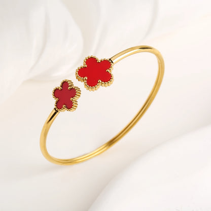 Five Leaf Flower Bangle