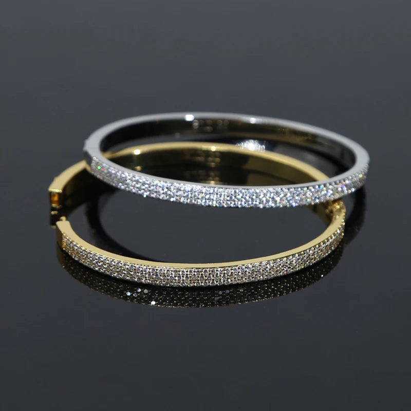 DÉJÀ BANGLE