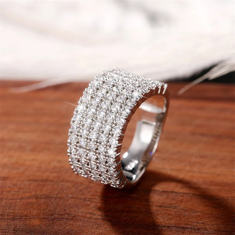 Amelia Ring