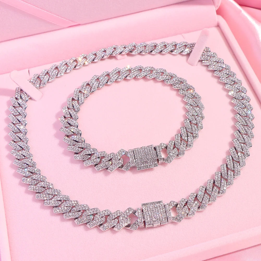 Amira Chain Necklace